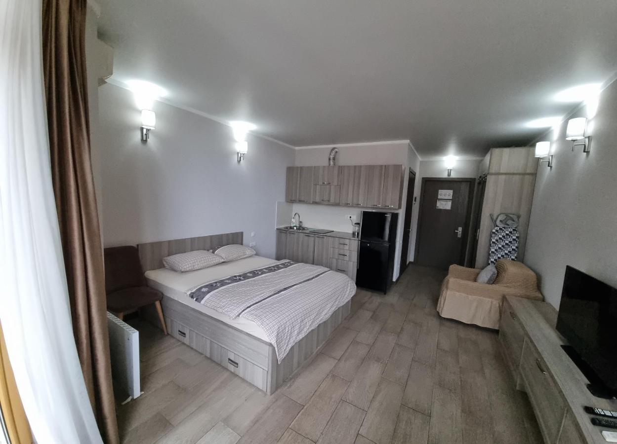 Orbi Plaza David Apt. Appartement Batoemi Buitenkant foto