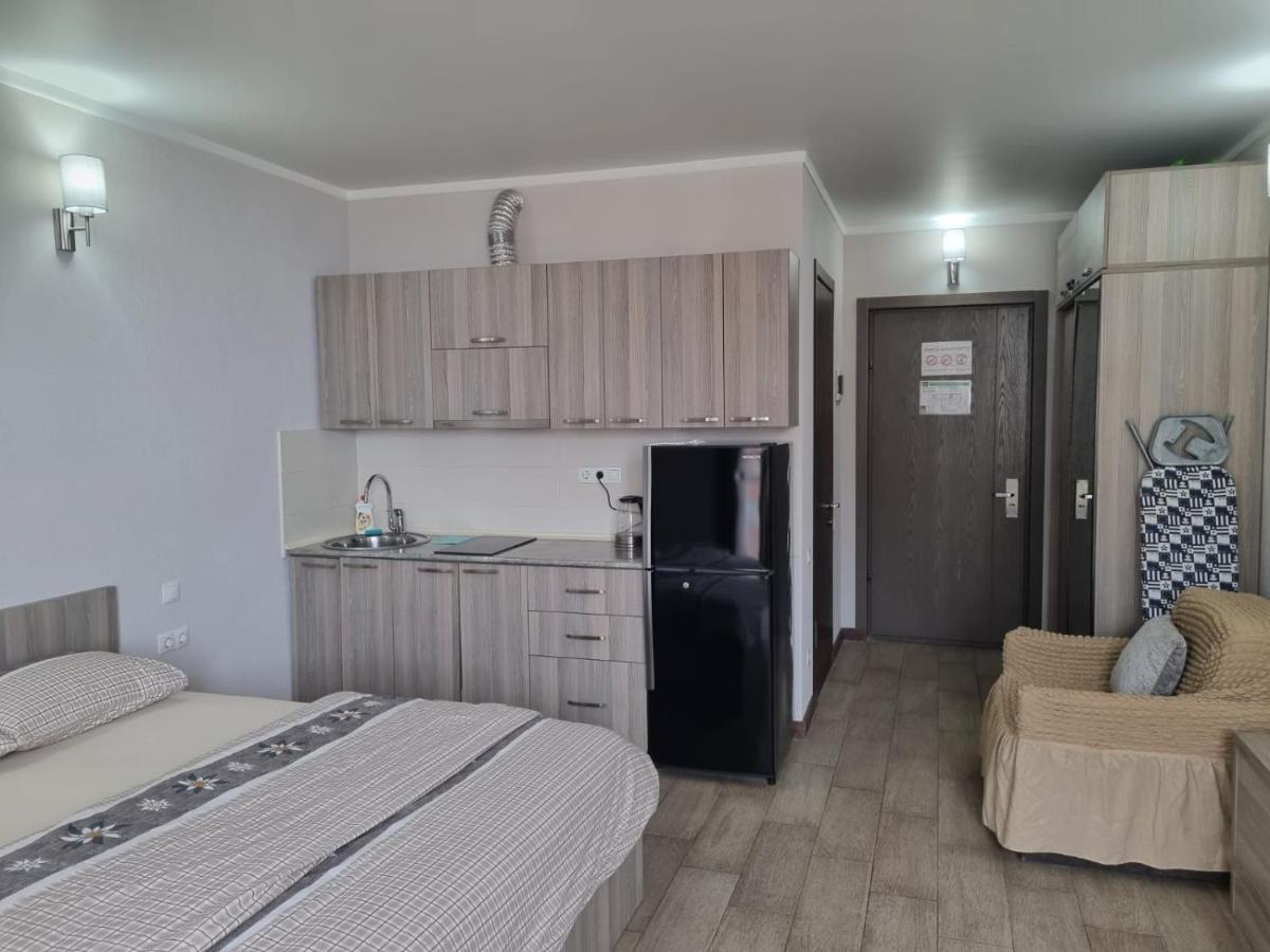 Orbi Plaza David Apt. Appartement Batoemi Buitenkant foto