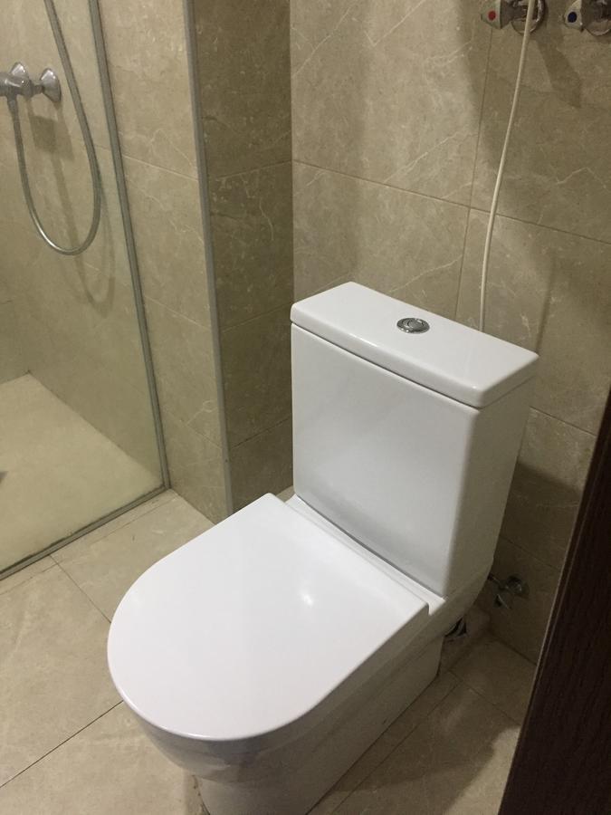 Orbi Plaza David Apt. Appartement Batoemi Buitenkant foto