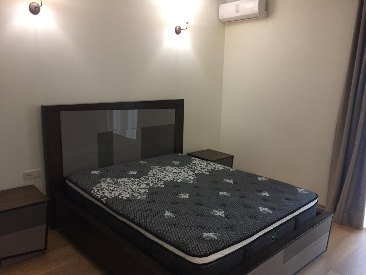 Orbi Plaza David Apt. Appartement Batoemi Buitenkant foto